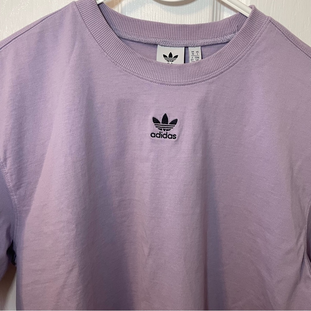 Purple oversized adidas tee Size small - Picture 3 of 5